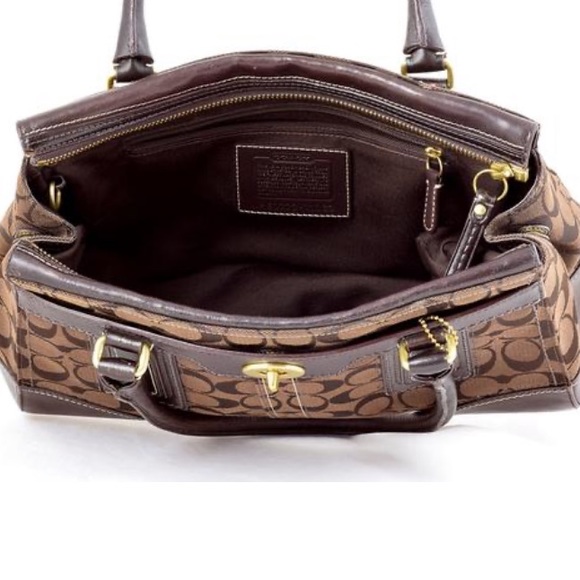 MINT CONDITION VERIFIED AUTHENTIC COACH HAMPTON - Picture 7 of 16